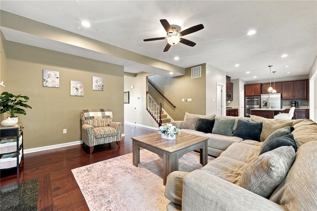 7773 Dominick Drive, North Huntingdon, PA 15642