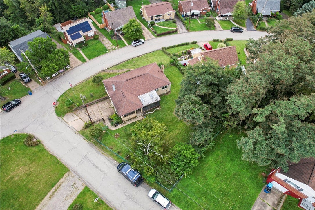 11204 Azalea Dr, Pittsburgh, PA 15235 11204 Azalea Dr, Pittsburgh, PA 15235