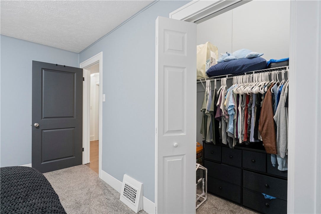 240 Tyler Ave, Washington, PA 15301