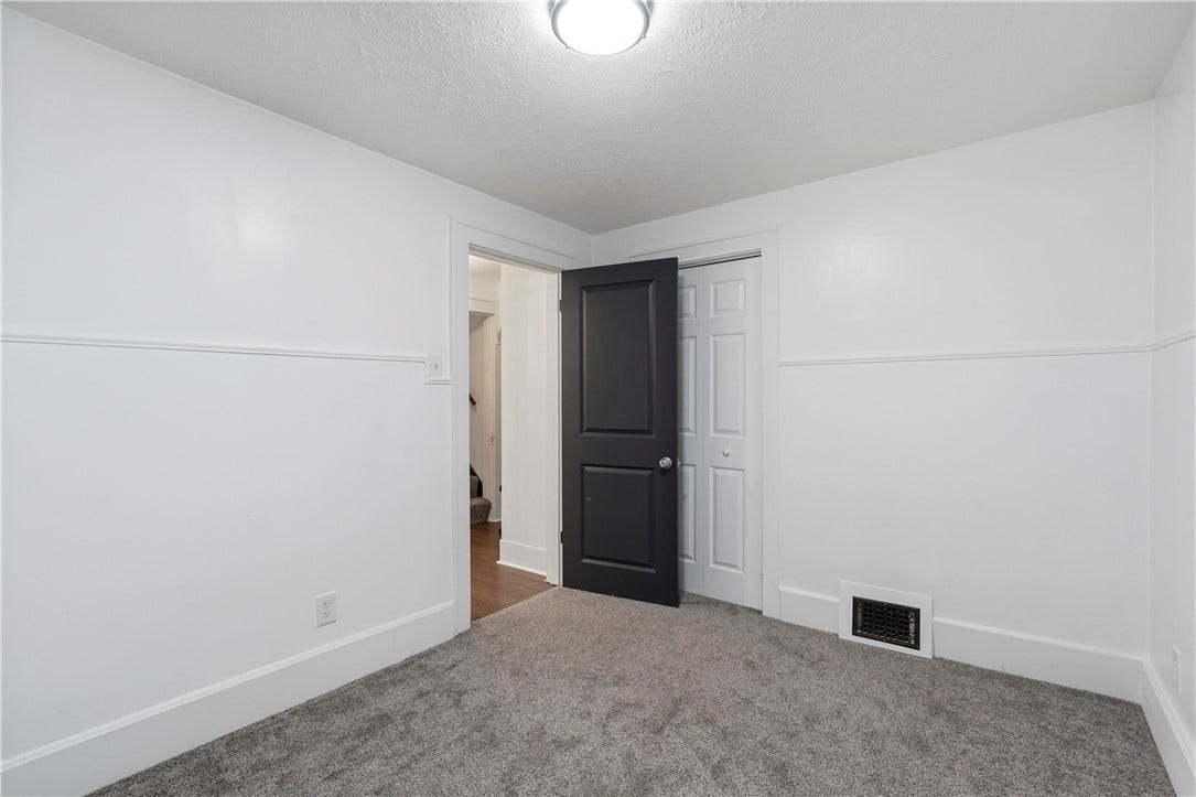240 Tyler Ave, Washington, PA 15301