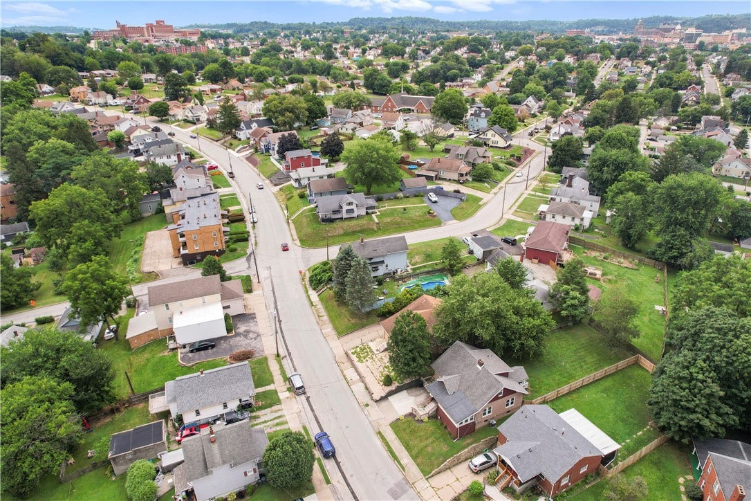 240 Tyler Ave, Washington, PA 15301