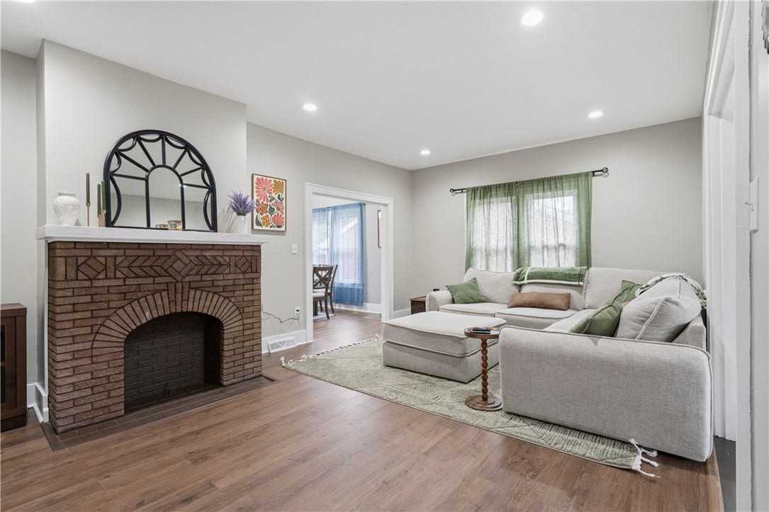 240 Tyler Ave, Washington, PA 15301