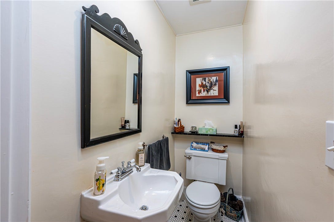 144 Westmoreland Ave, Greensburg, PA 15601