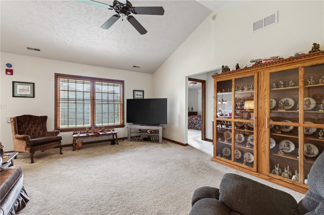 505 Kristi Drive, Greensburg, PA 15601