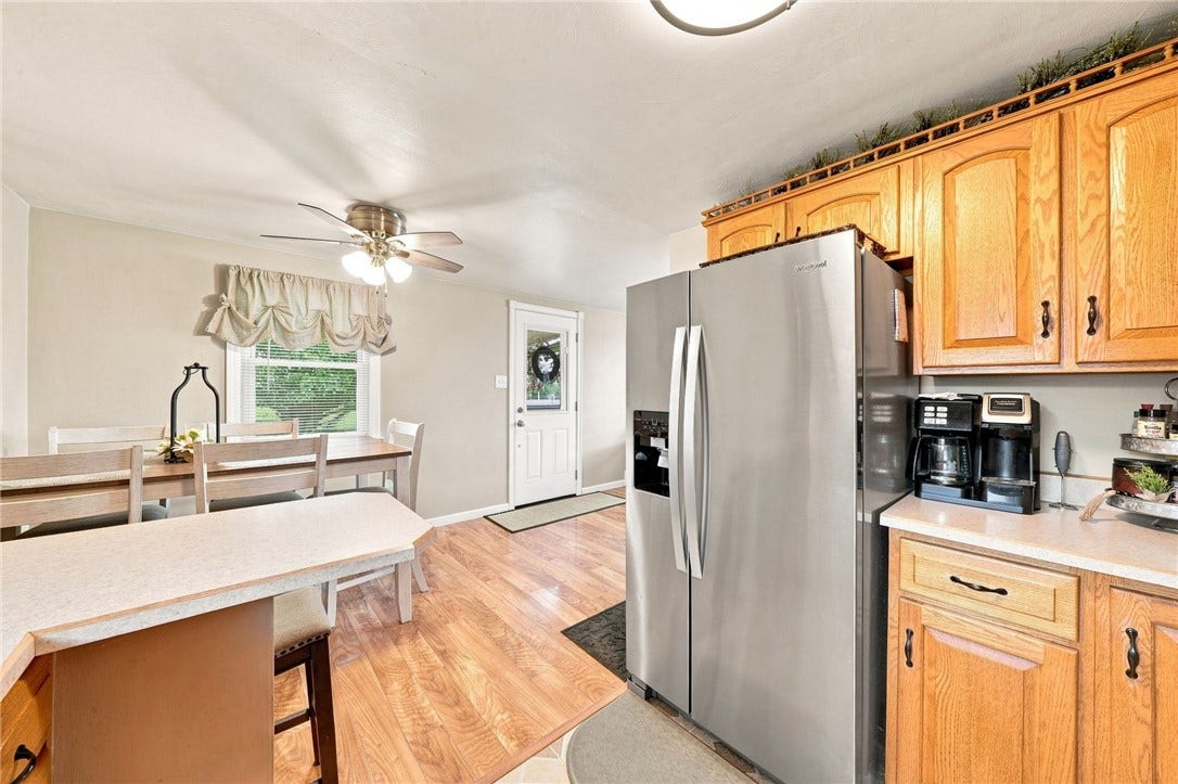 209 Thornwood Ave, Scottdale, PA 15683