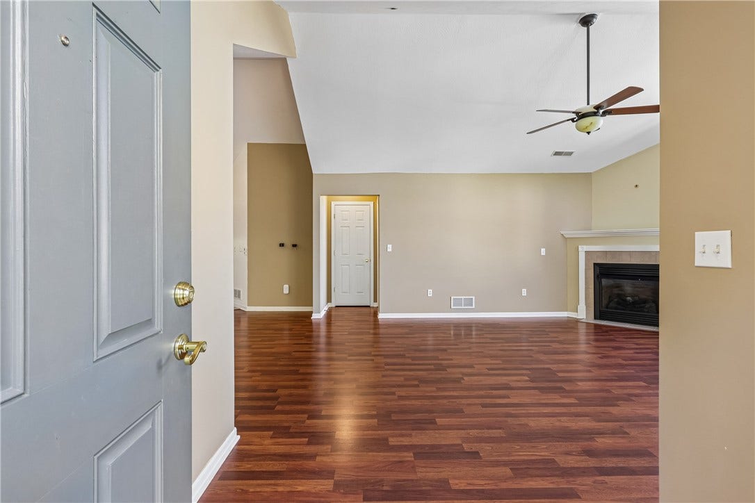 2501 Golf Course Drive, #2501, Washington, PA 15301