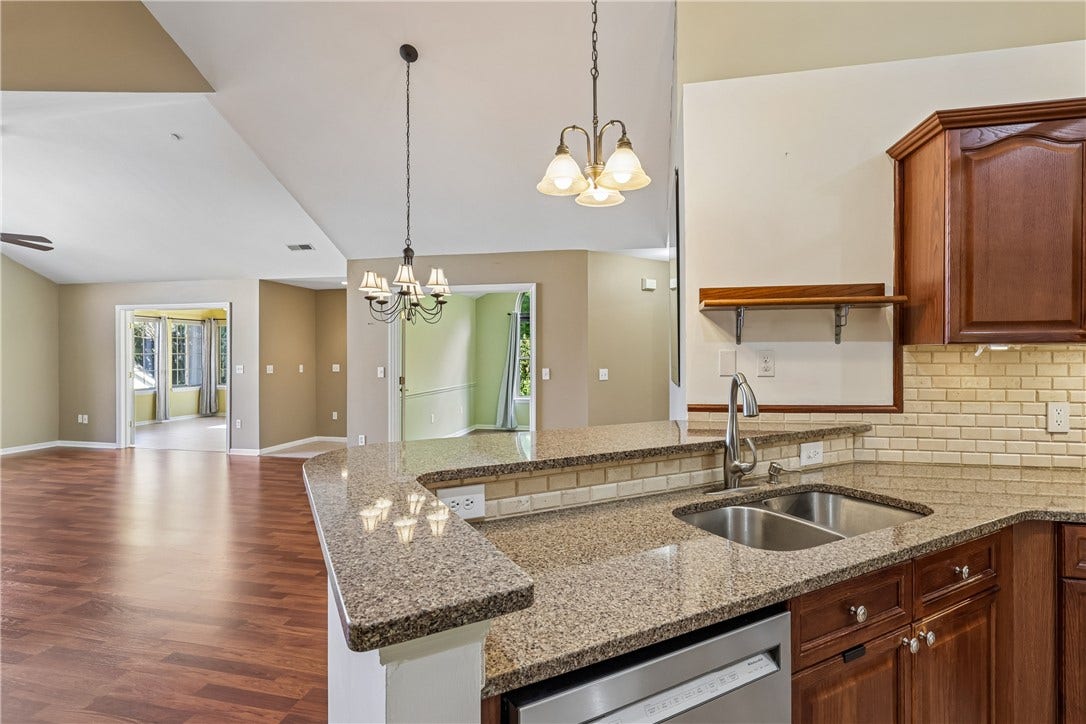 2501 Golf Course Drive, #2501, Washington, PA 15301