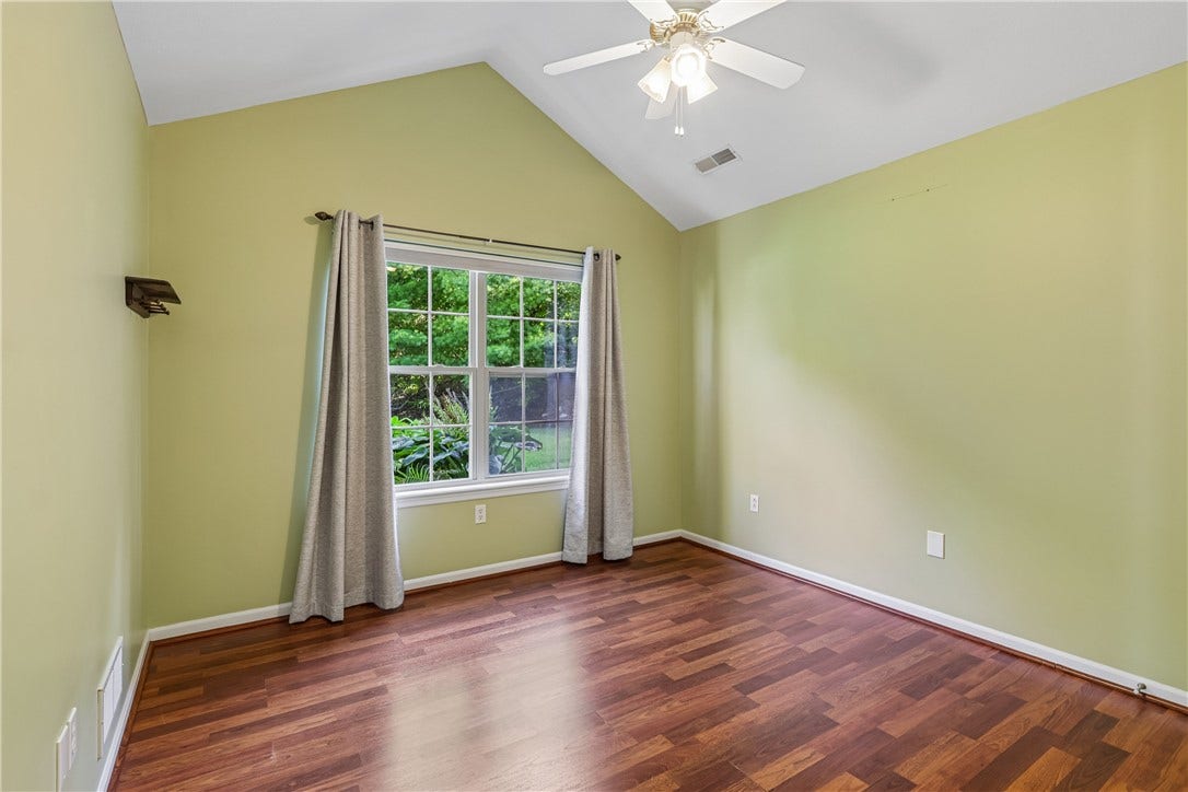 2501 Golf Course Drive, #2501, Washington, PA 15301