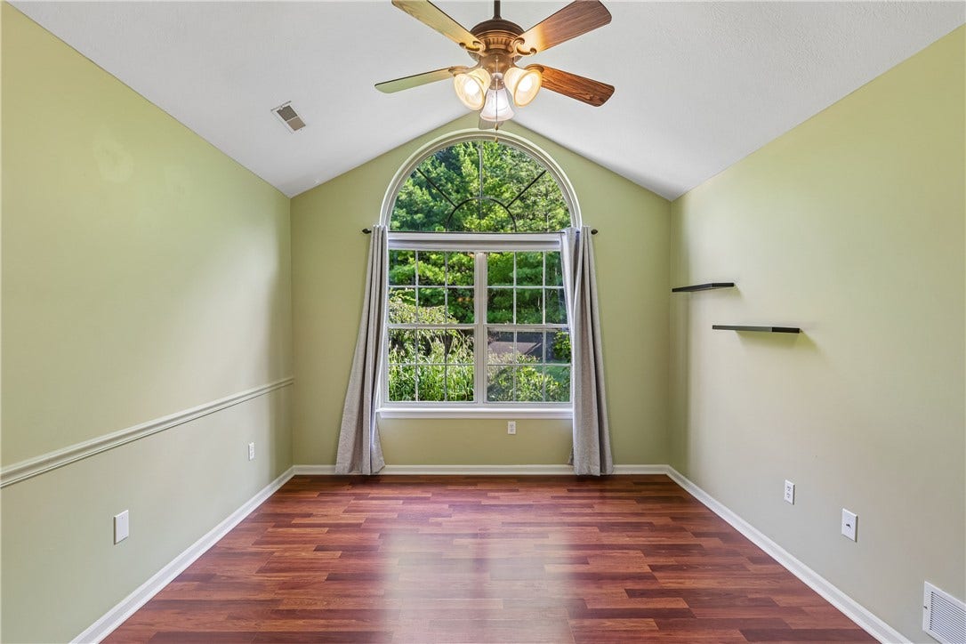 2501 Golf Course Drive, #2501, Washington, PA 15301