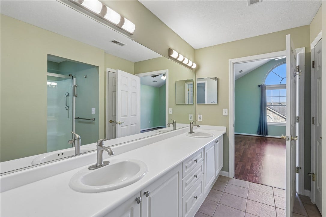 2501 Golf Course Drive, #2501, Washington, PA 15301