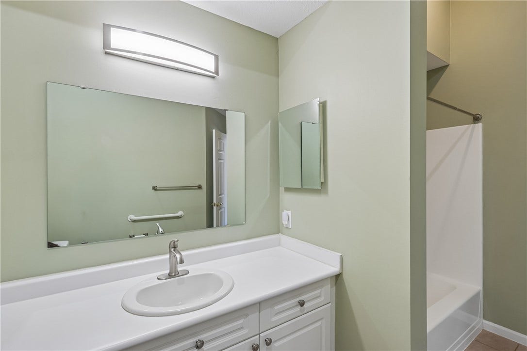 2501 Golf Course Drive, #2501, Washington, PA 15301