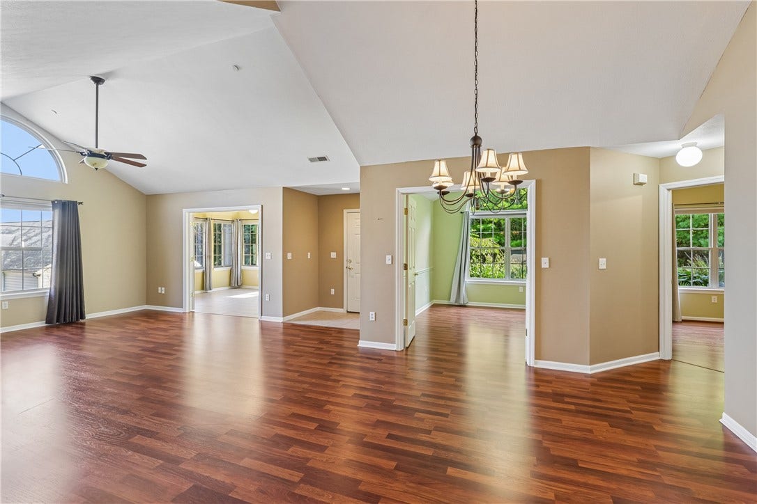 2501 Golf Course Drive, #2501, Washington, PA 15301