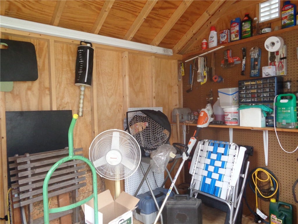 781 Homestead Ave, Scottdale, PA 15683