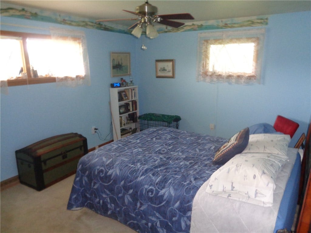781 Homestead Ave, Scottdale, PA 15683