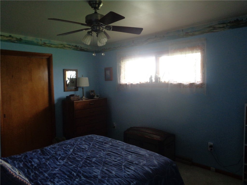 781 Homestead Ave, Scottdale, PA 15683
