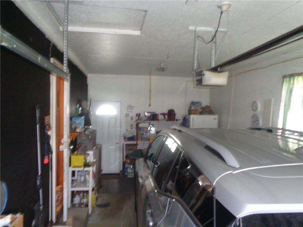781 Homestead Ave, Scottdale, PA 15683