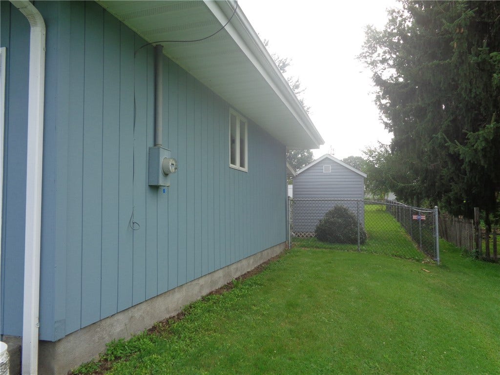 781 Homestead Ave, Scottdale, PA 15683