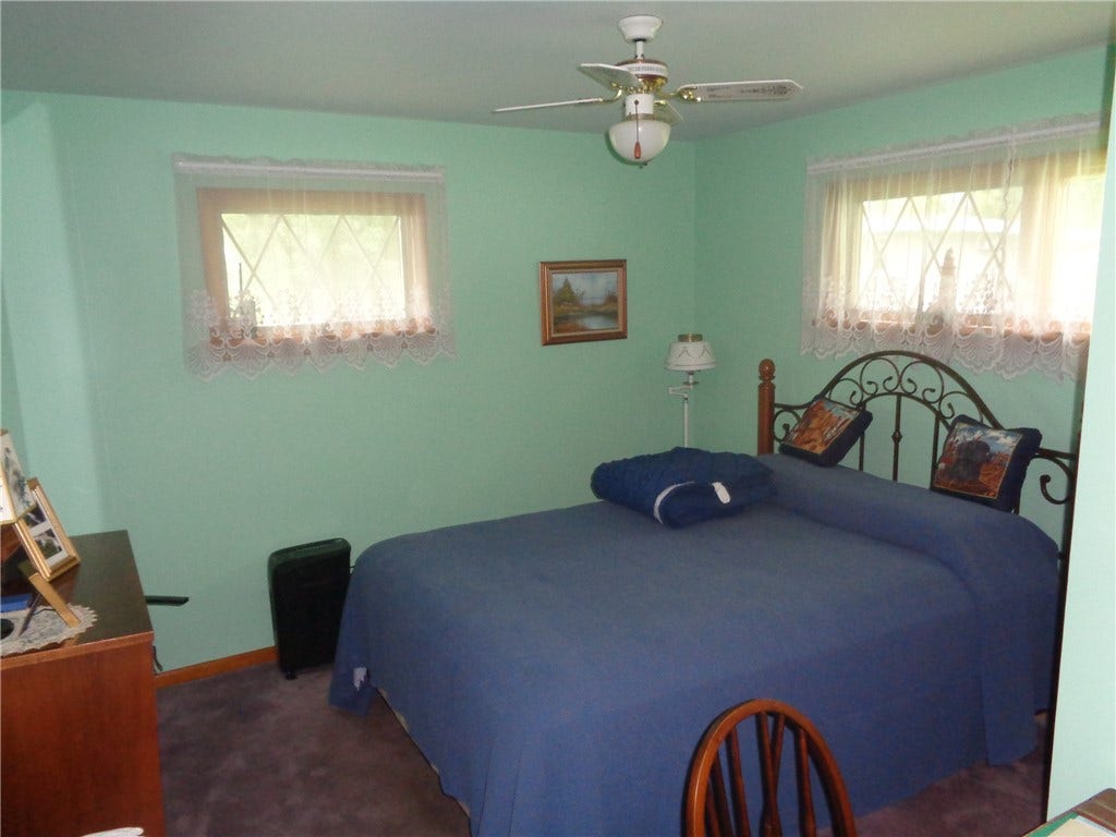 781 Homestead Ave, Scottdale, PA 15683