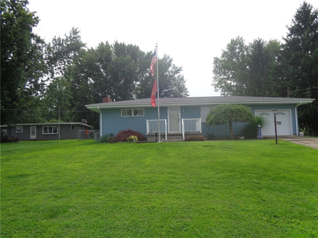 781 Homestead Ave, Scottdale, PA 15683