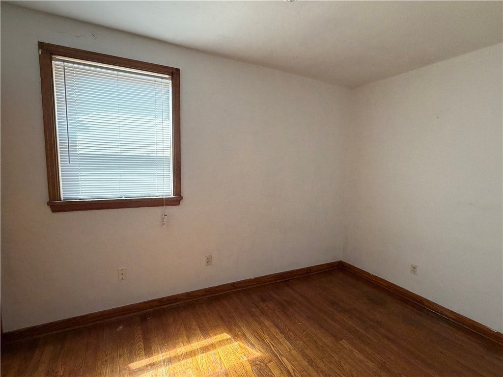 224 S 5th Street, Jeannette, PA 15644