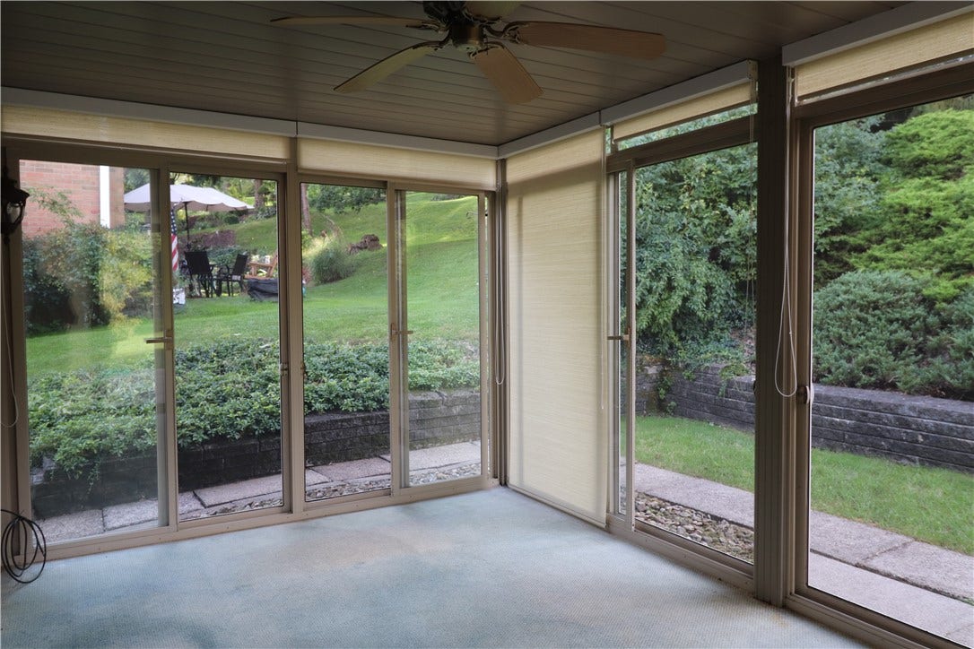 5720 Clark Ave, Bethel Park, PA 15102