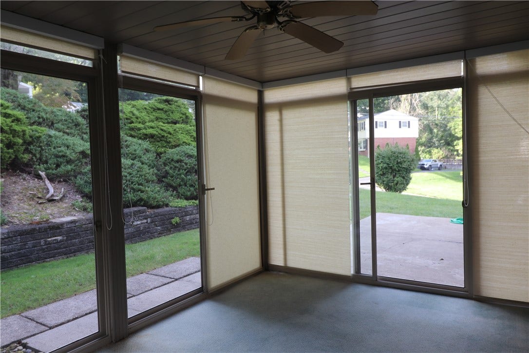 5720 Clark Ave, Bethel Park, PA 15102
