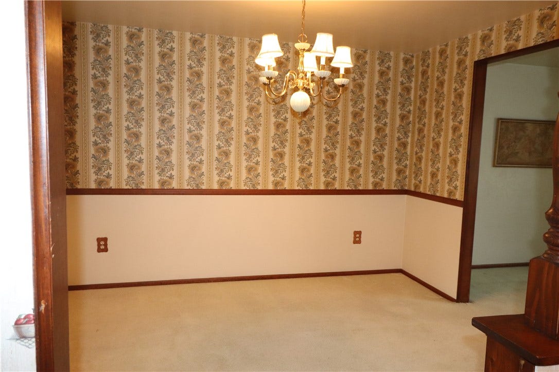 5720 Clark Ave, Bethel Park, PA 15102