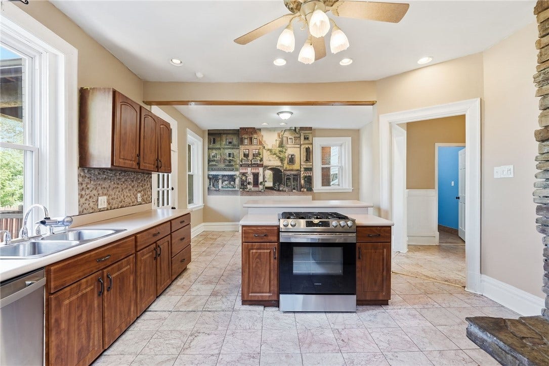 5459 Hays Street, Pittsburgh, PA 15206 5459 Hays Street, Pittsburgh, PA 15206