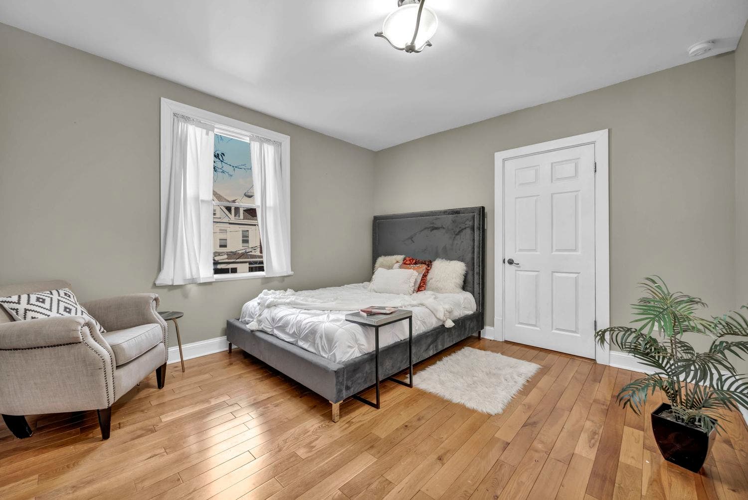 702 Bellefonte St, Pittsburgh, PA 15232 702 Bellefonte St, Pittsburgh, PA 15232