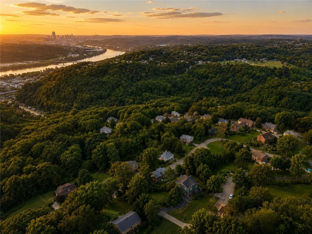 36 S Collinwood Dr, Pittsburgh, PA 15215 36 S Collinwood Dr, Pittsburgh, PA 15215