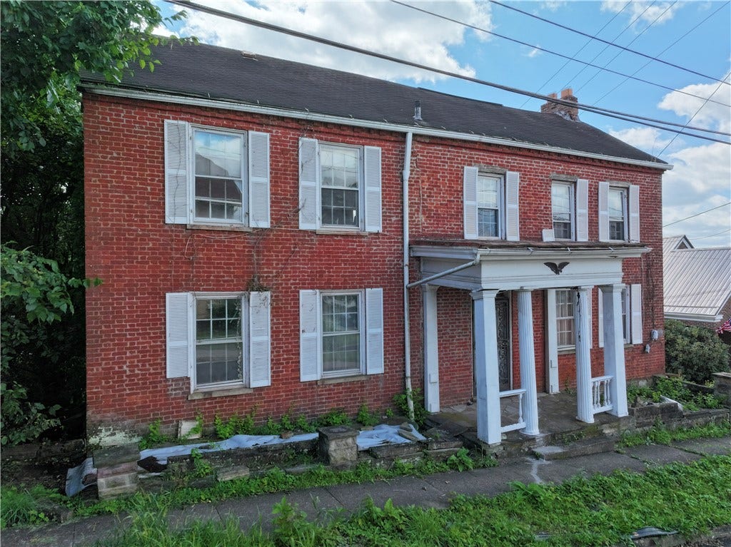 600 Front St, Brownsville, PA 15417
