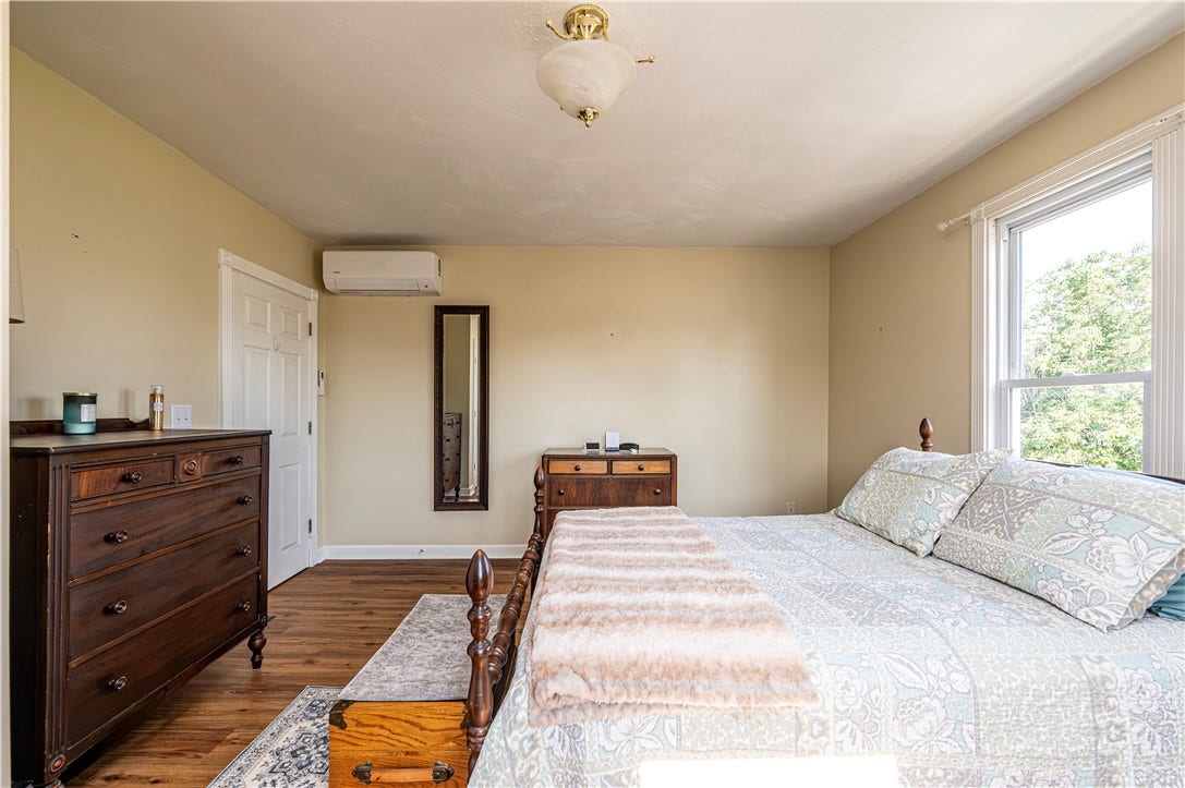 322 TREMONT AVENUE, Greensburg, PA 15601