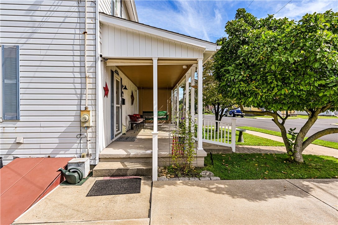 322 TREMONT AVENUE, Greensburg, PA 15601