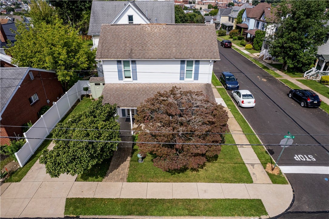 322 TREMONT AVENUE, Greensburg, PA 15601