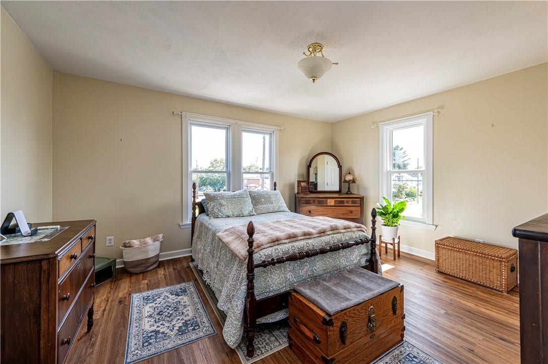 322 TREMONT AVENUE, Greensburg, PA 15601