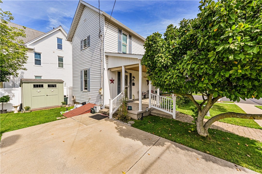 322 TREMONT AVENUE, Greensburg, PA 15601