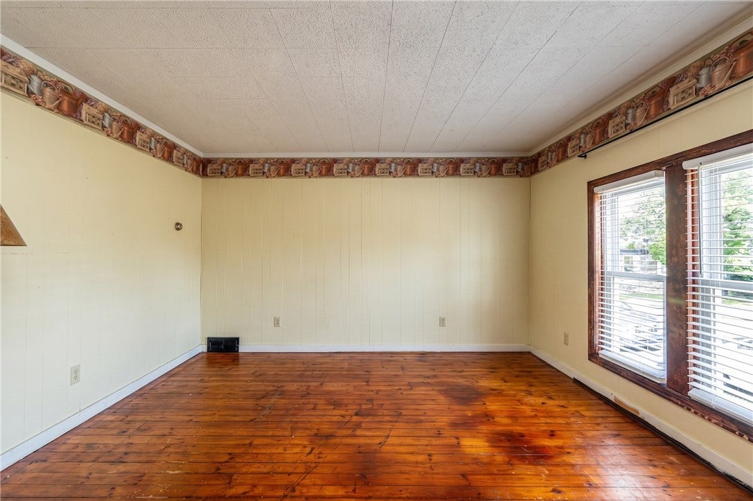 322 TREMONT AVENUE, Greensburg, PA 15601
