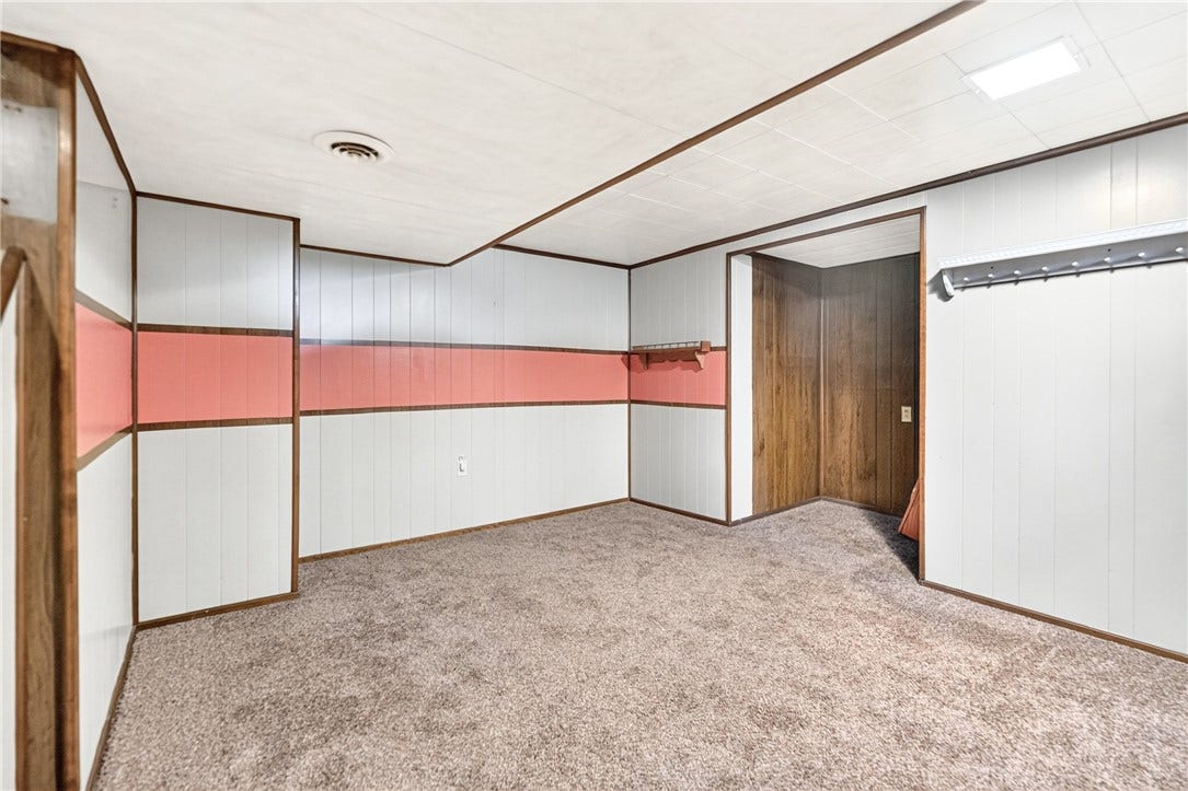 195 LACOCK STREET, Washington, PA 15301