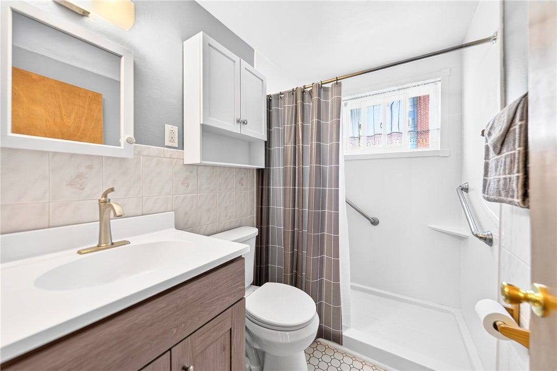 195 LACOCK STREET, Washington, PA 15301