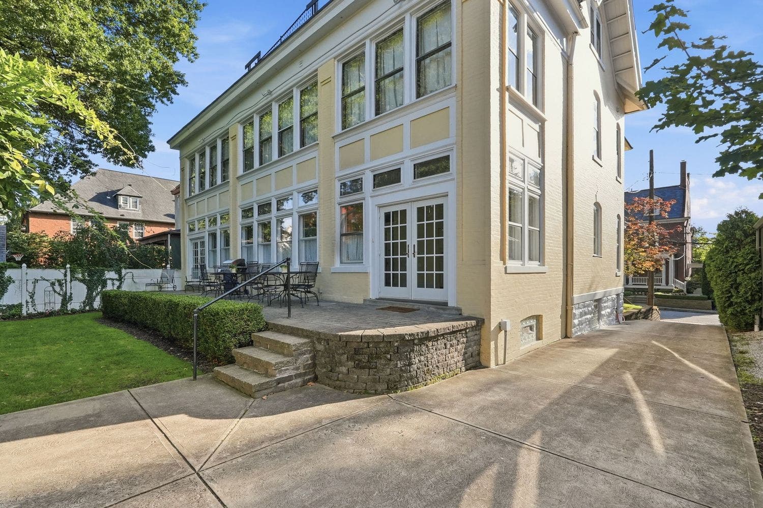 617 Saint James Street, Pittsburgh, PA 15232