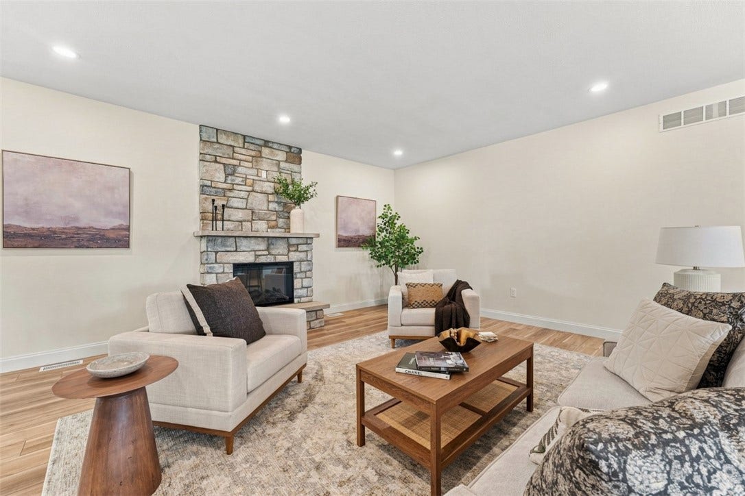 1167 Valley Club, #115, Irwin, PA 15642