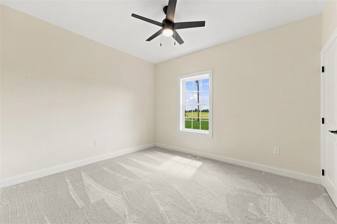 1167 Valley Club, #115, Irwin, PA 15642