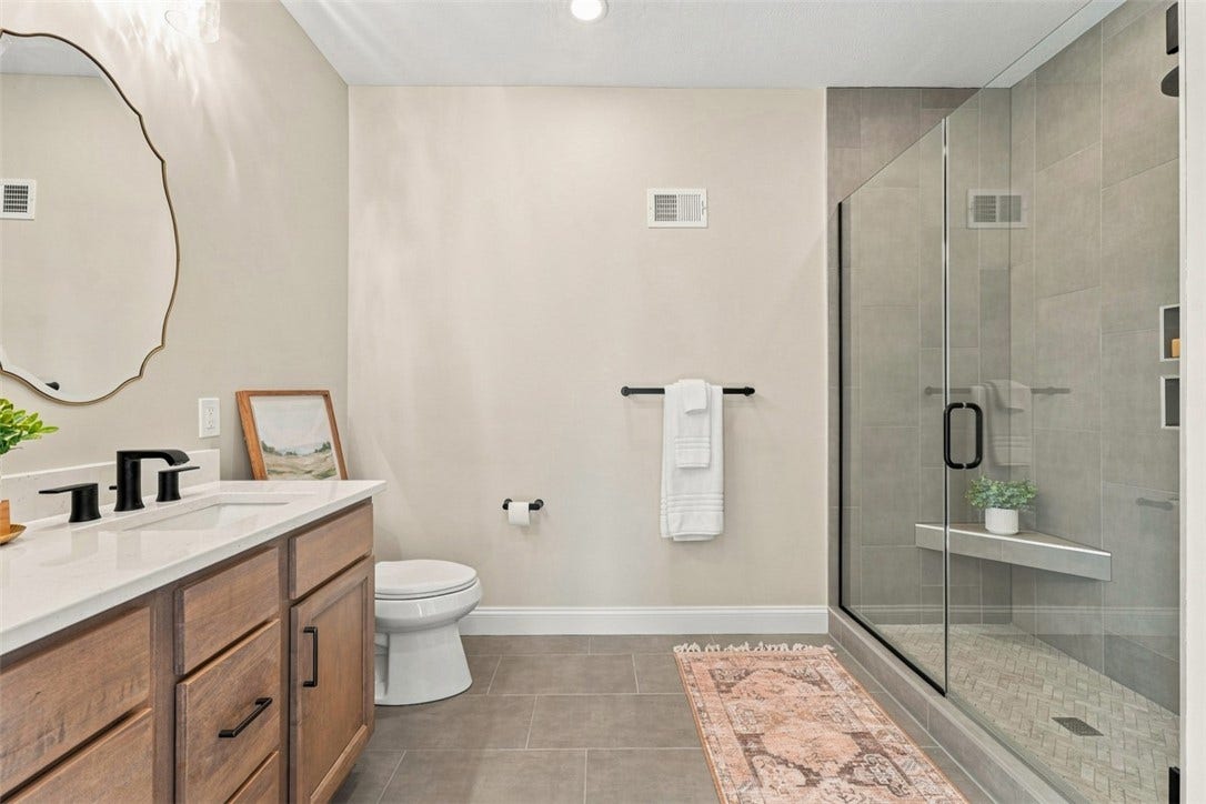 1167 Valley Club, #115, Irwin, PA 15642