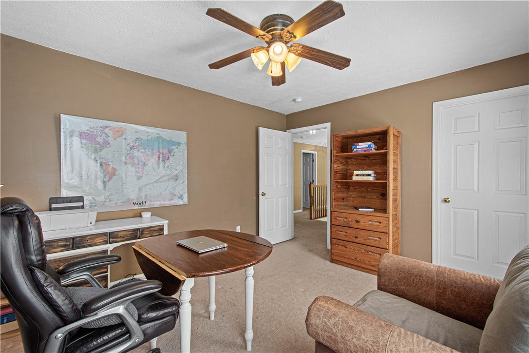104 Great Rock Drive, Bethel Park, PA 15102