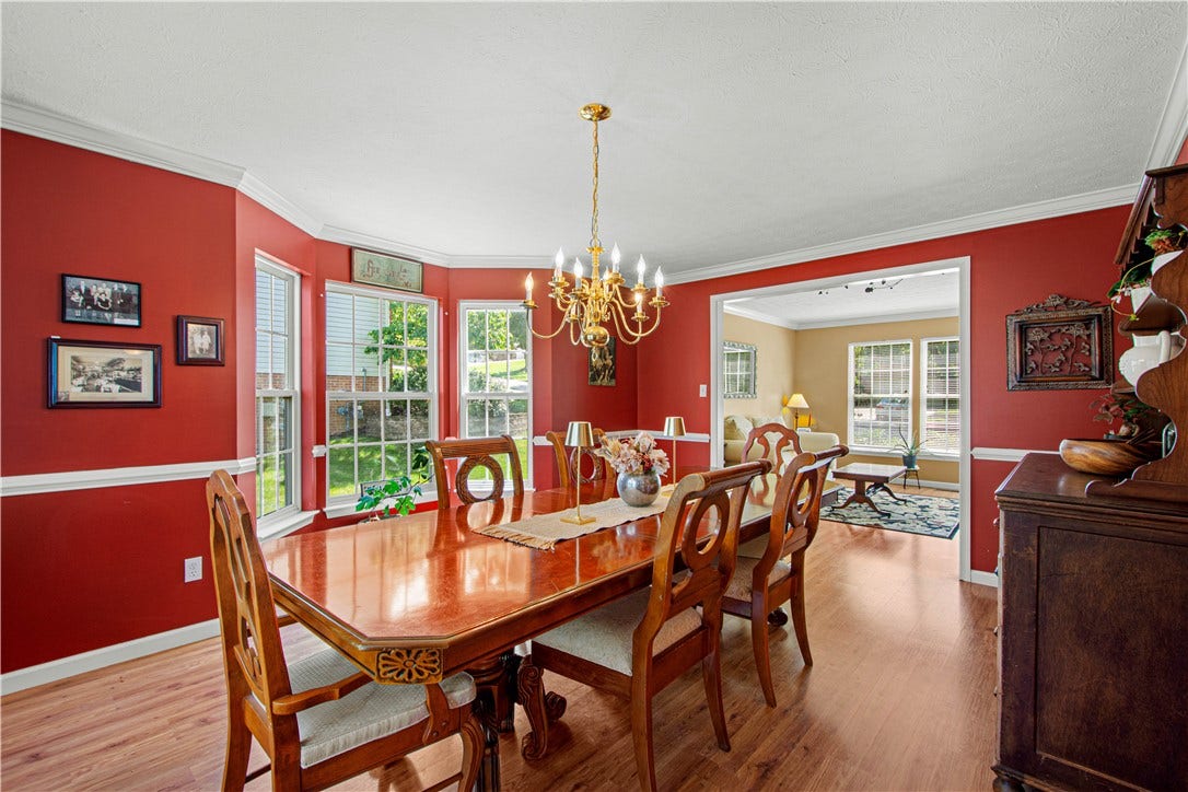 104 Great Rock Drive, Bethel Park, PA 15102
