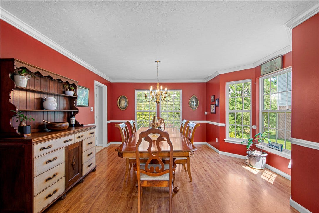 104 Great Rock Drive, Bethel Park, PA 15102