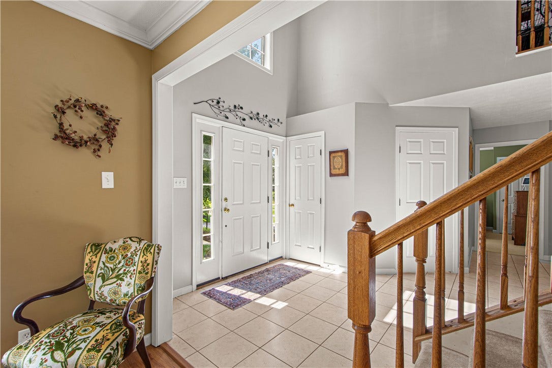104 Great Rock Drive, Bethel Park, PA 15102