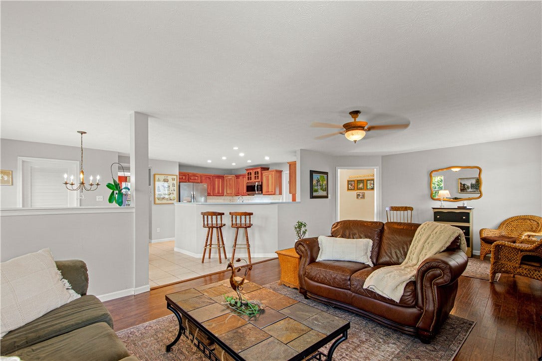 104 Great Rock Drive, Bethel Park, PA 15102