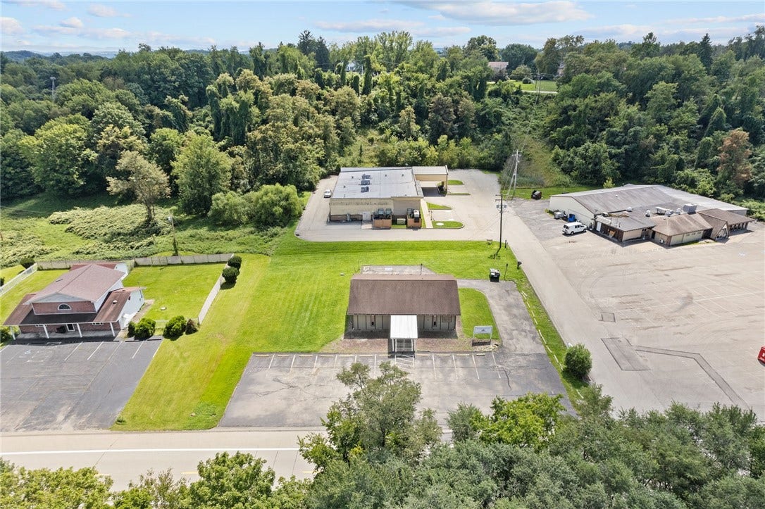 685 National Pike W., Brownsville, PA 15417