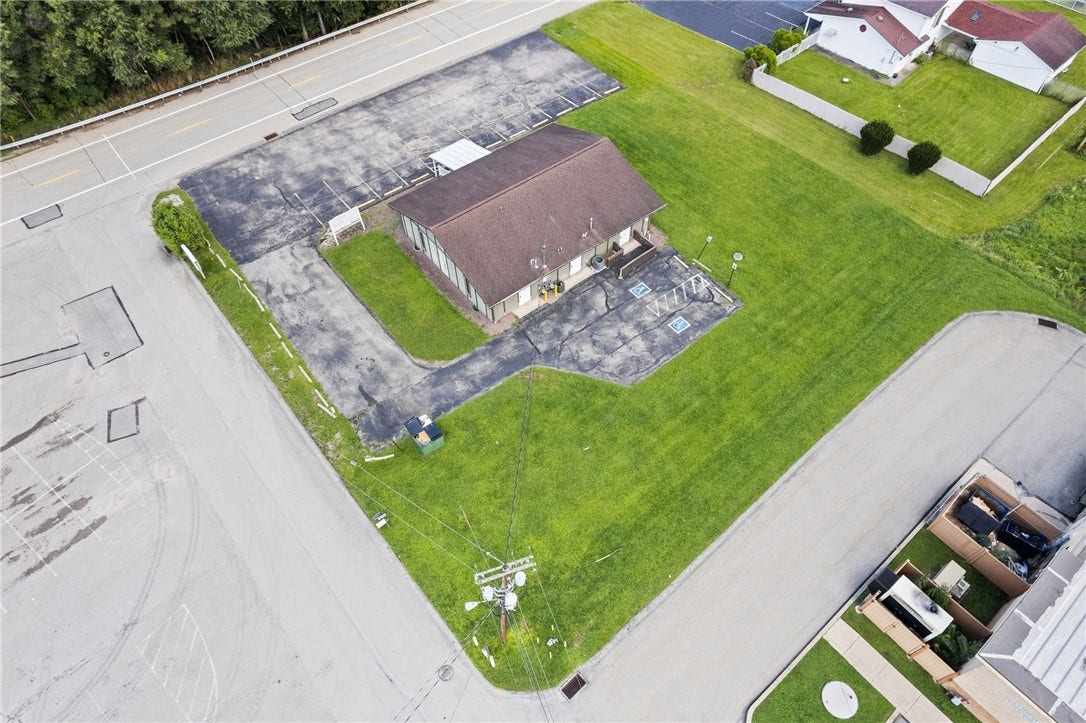 685 National Pike W., Brownsville, PA 15417